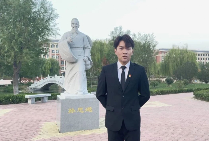 尚明月的第一张照片--闽侯相亲服务中心