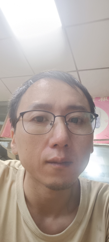 想胖的瘦子的第一张照片--闽侯相亲服务中心