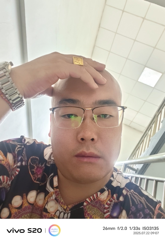 一生诺言的第五张照片--闽侯相亲服务中心