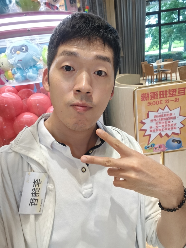 銪哲的第一张照片--闽侯相亲服务中心