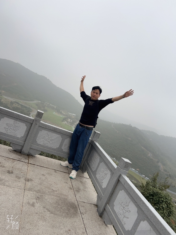 择一人白头偕老的第三张照片--闽侯相亲服务中心