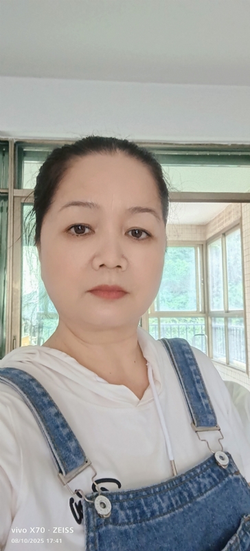 小巧玲珑的第一张照片--闽侯相亲服务中心