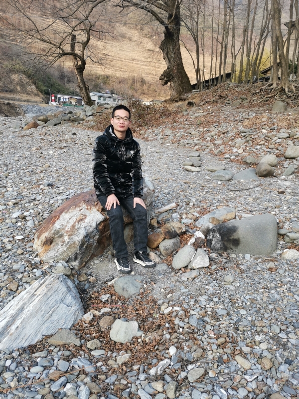 众里寻她的第一张照片--闽侯相亲服务中心