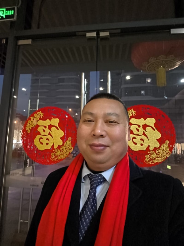 半百悟红尘的第一张照片--闽侯相亲服务中心