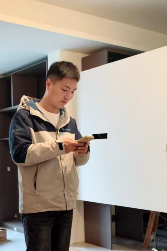 熊展的第一张照片--闽侯相亲服务中心