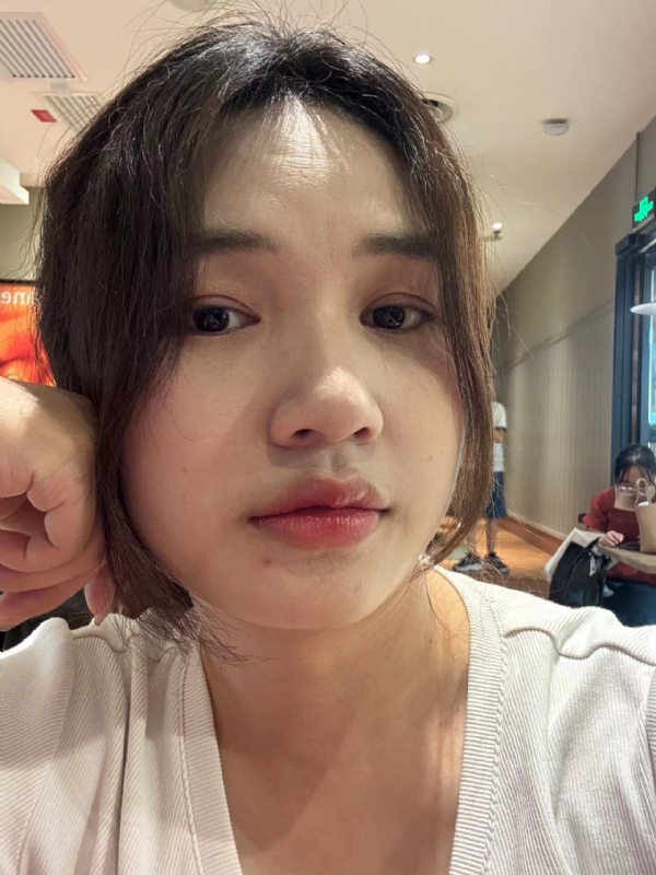 粉墨的第一张照片--闽侯相亲服务中心